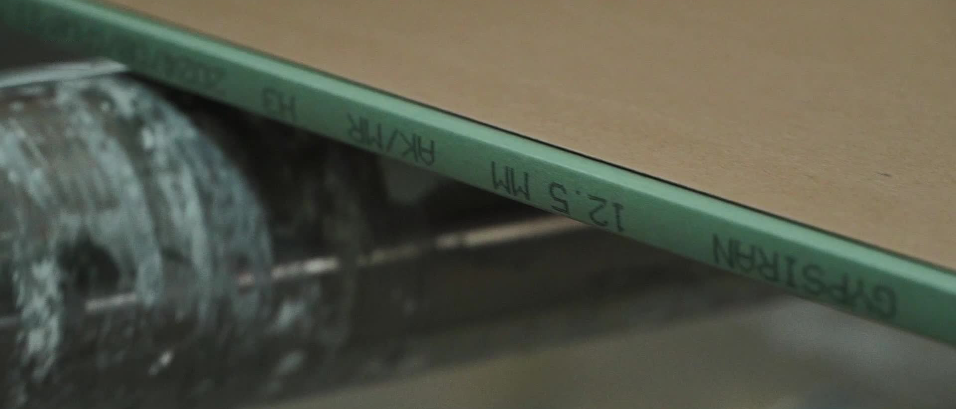 گچبرگ MR جیپسیران